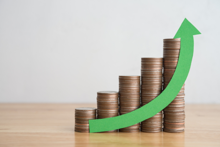 費用が高額になるイメージ